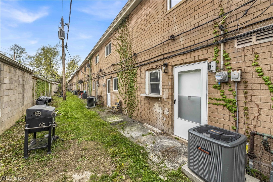 797 Babbitt Road Euclid OH 44123