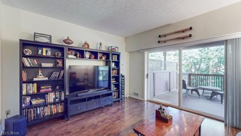 6885 Chaffee Court Brecksville OH 44141
