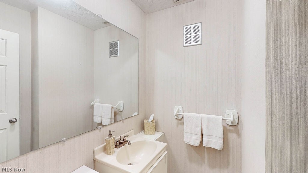6885 Chaffee Court Brecksville OH 44141