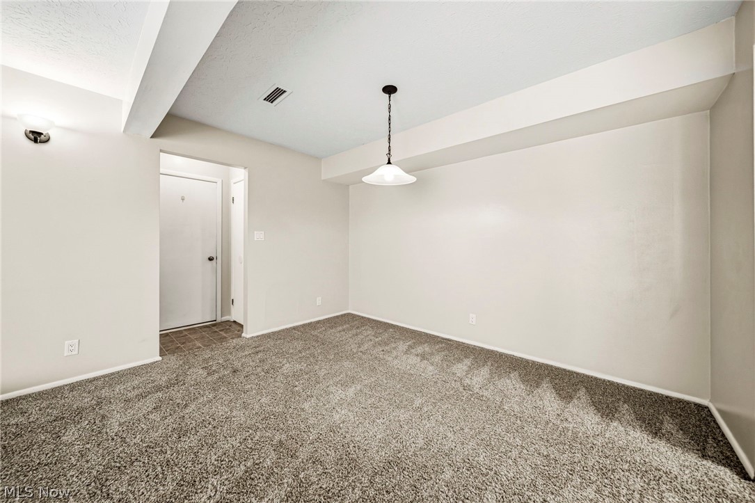 8126 Independence Drive Mentor OH 44060