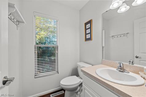 6626 Fox Hollow Court Middleburg Heights OH 44130
