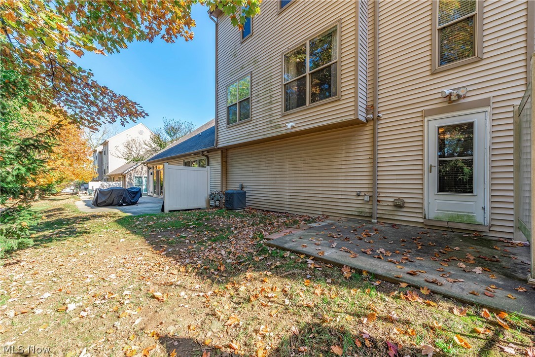 6626 Fox Hollow Court Middleburg Heights OH 44130