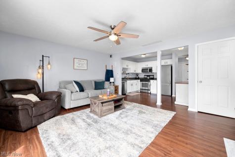 107 Meander Lane Elyria OH 44035