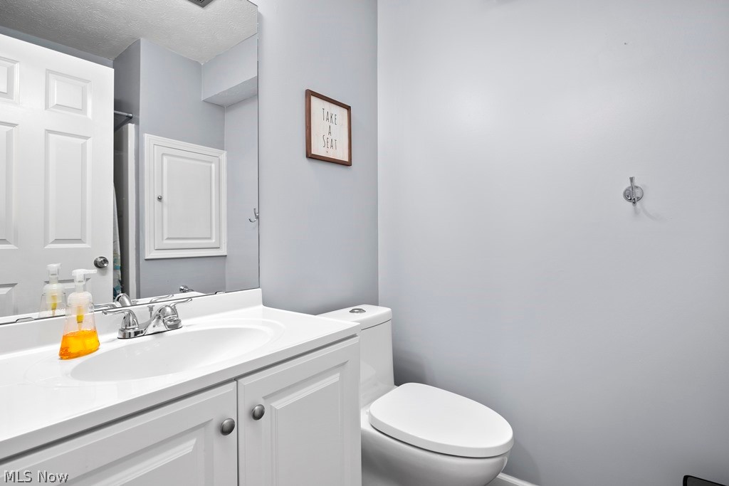 107 Meander Lane Elyria OH 44035