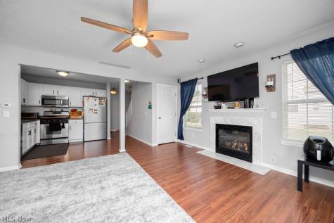 107 Meander Lane Elyria OH 44035