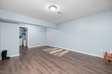 107 Meander Lane Elyria OH 44035