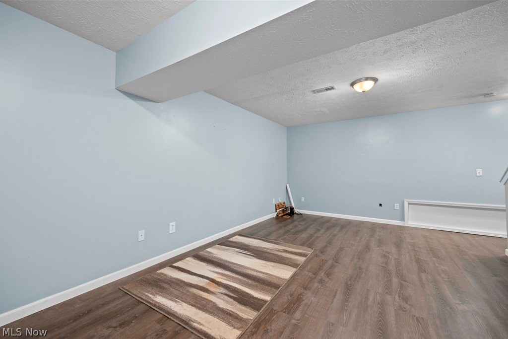 107 Meander Lane Elyria OH 44035