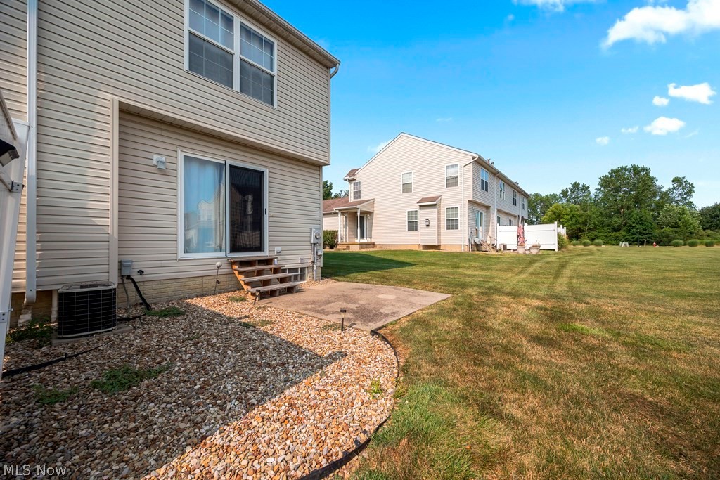 107 Meander Lane Elyria OH 44035