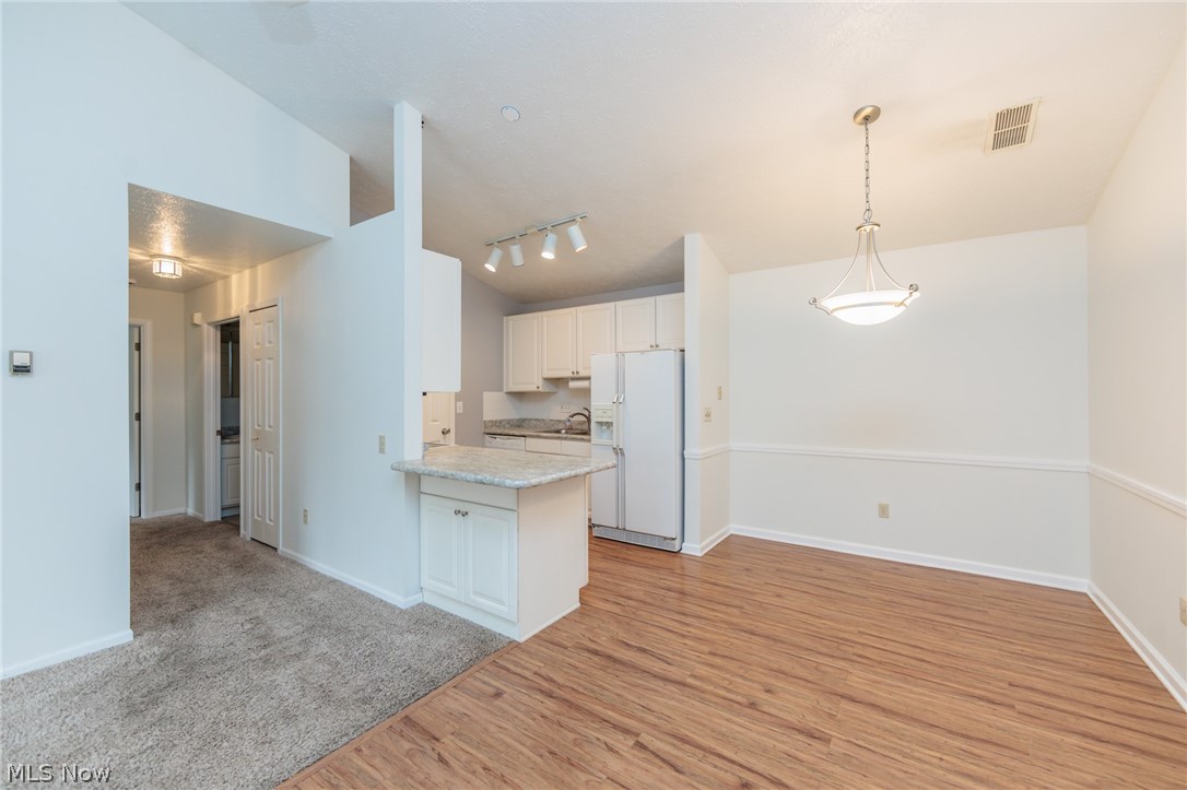 2735 Shakespeare Lane Avon OH 44011