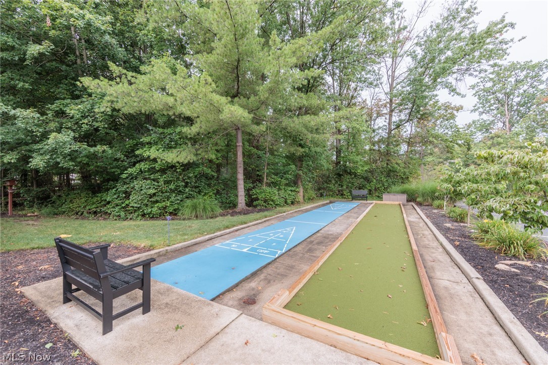 2735 Shakespeare Lane Avon OH 44011