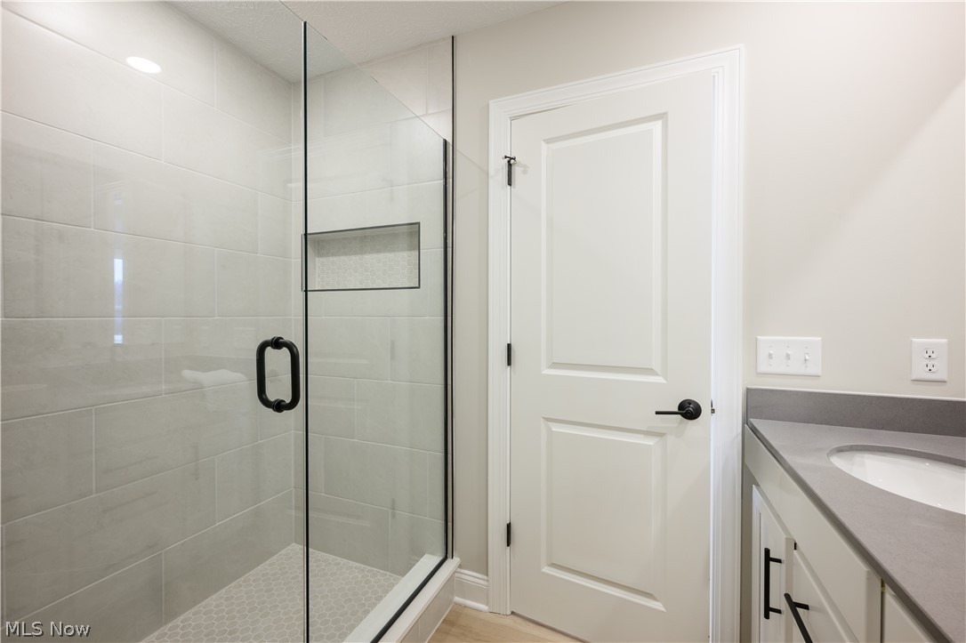 20 Paige Lane Hudson OH 44236