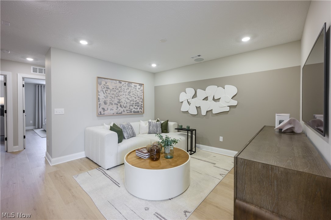 20 Paige Lane Hudson OH 44236