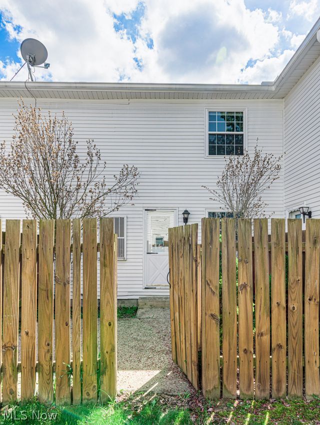 1481 Munroe Falls Avenue Cuyahoga Falls OH 44221