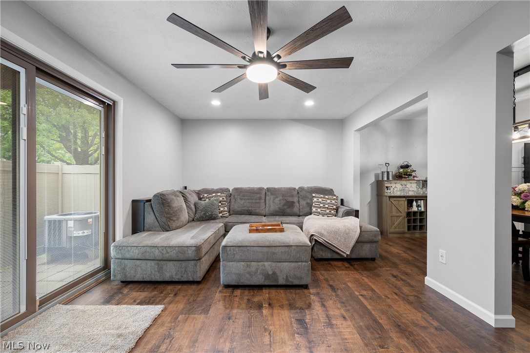 5564 Storrington Oval Parma OH 44134
