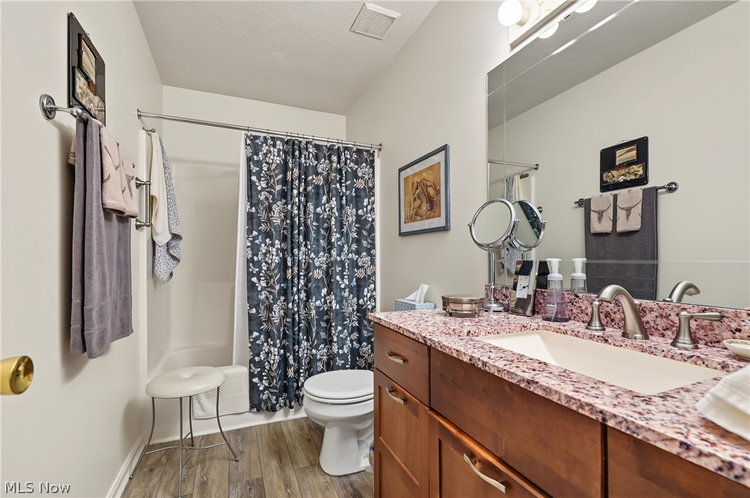 5074 Portland Cove Stow OH 44224