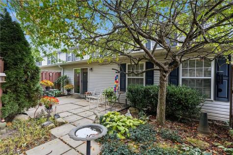 5074 Portland Cove Stow OH 44224