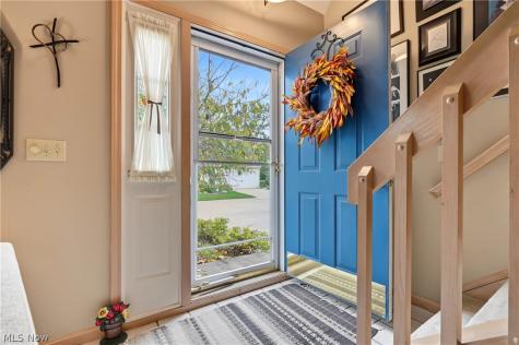 5074 Portland Cove Stow OH 44224