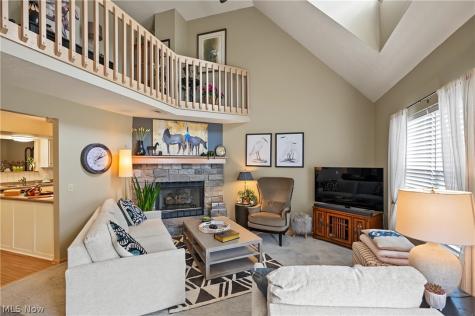 5074 Portland Cove Stow OH 44224