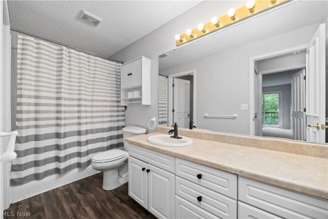 4648 Oak Point Road Lorain OH 44053