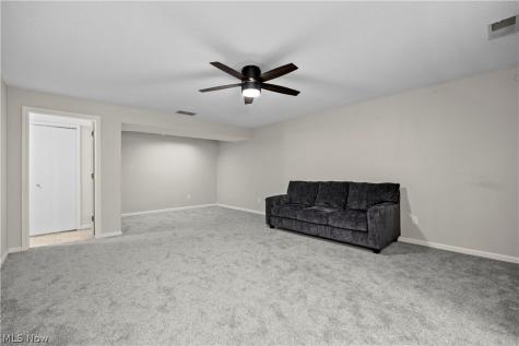 4648 Oak Point Road Lorain OH 44053