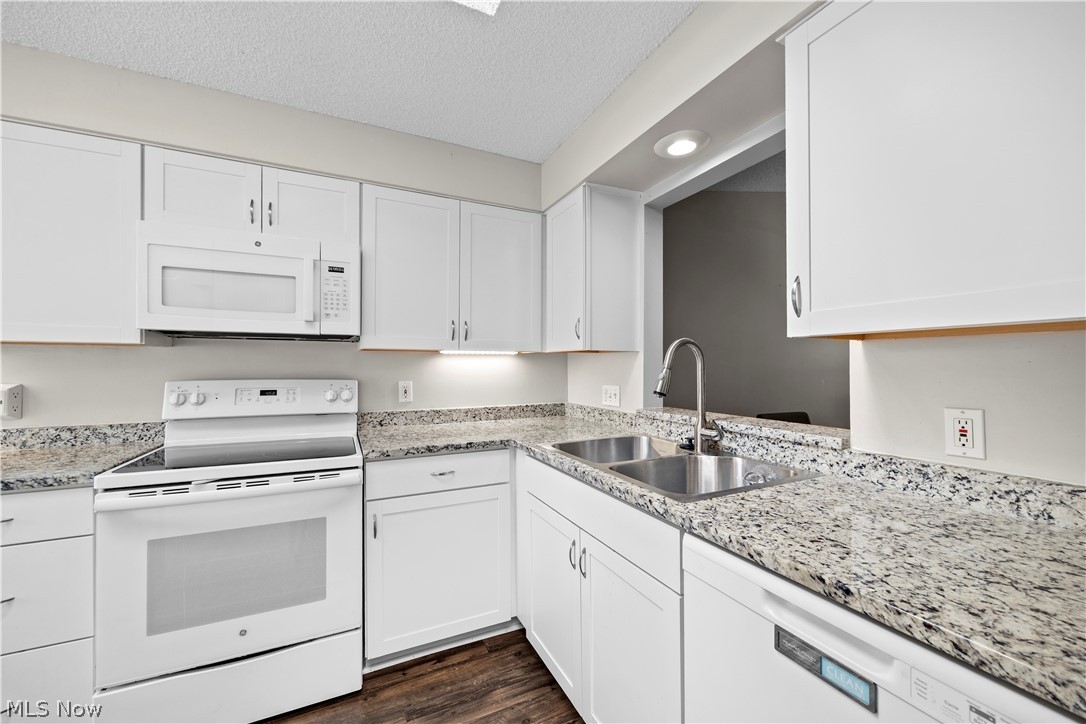 4648 Oak Point Road Lorain OH 44053