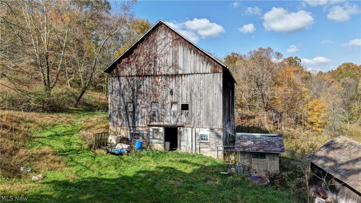 1852 Miller Road SW New Philadelphia OH 44663