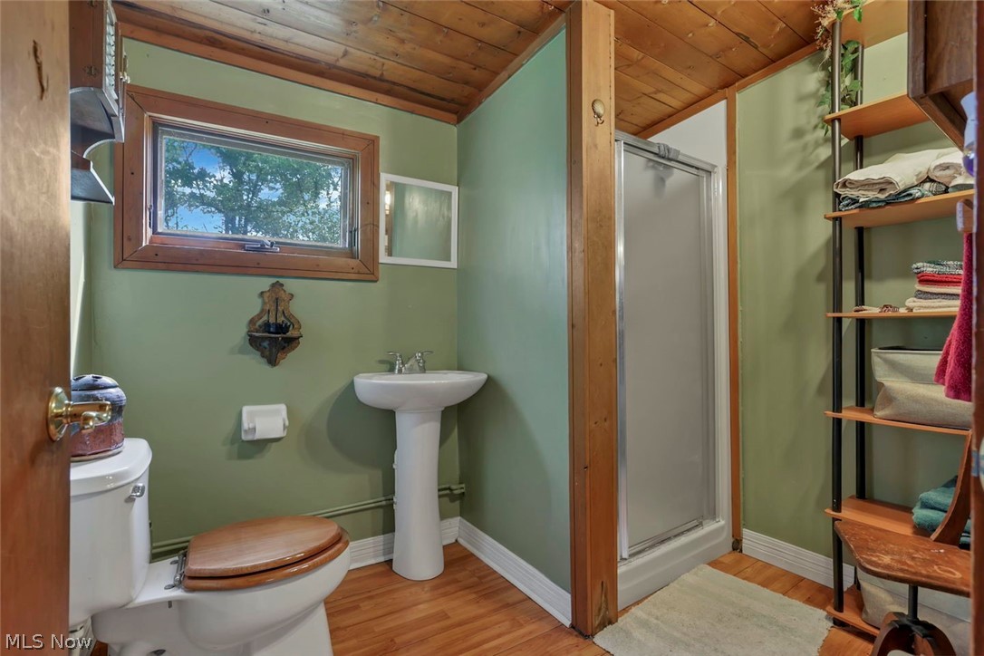 6879 Beard Price Road Glouster OH 45732