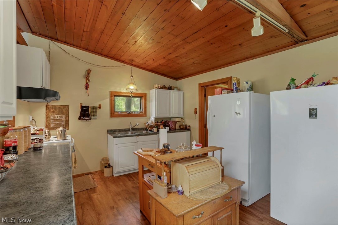 6879 Beard Price Road Glouster OH 45732