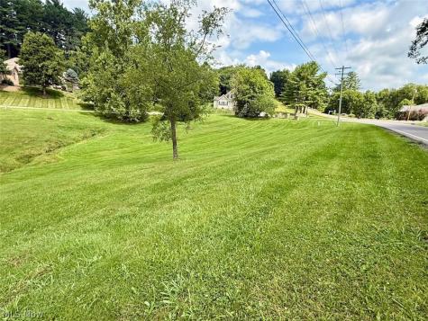 103 Grant Edwards Drive Marietta OH 45750