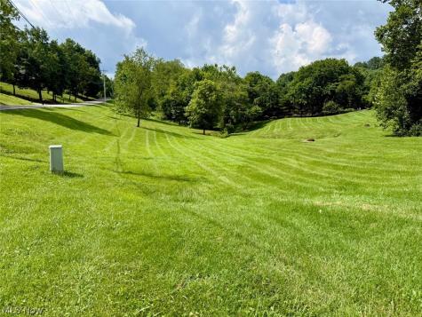 103 Grant Edwards Drive Marietta OH 45750