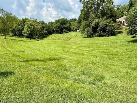 103 Grant Edwards Drive Marietta OH 45750