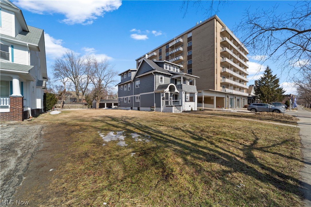 11418 Clifton Boulevard Cleveland OH 44102