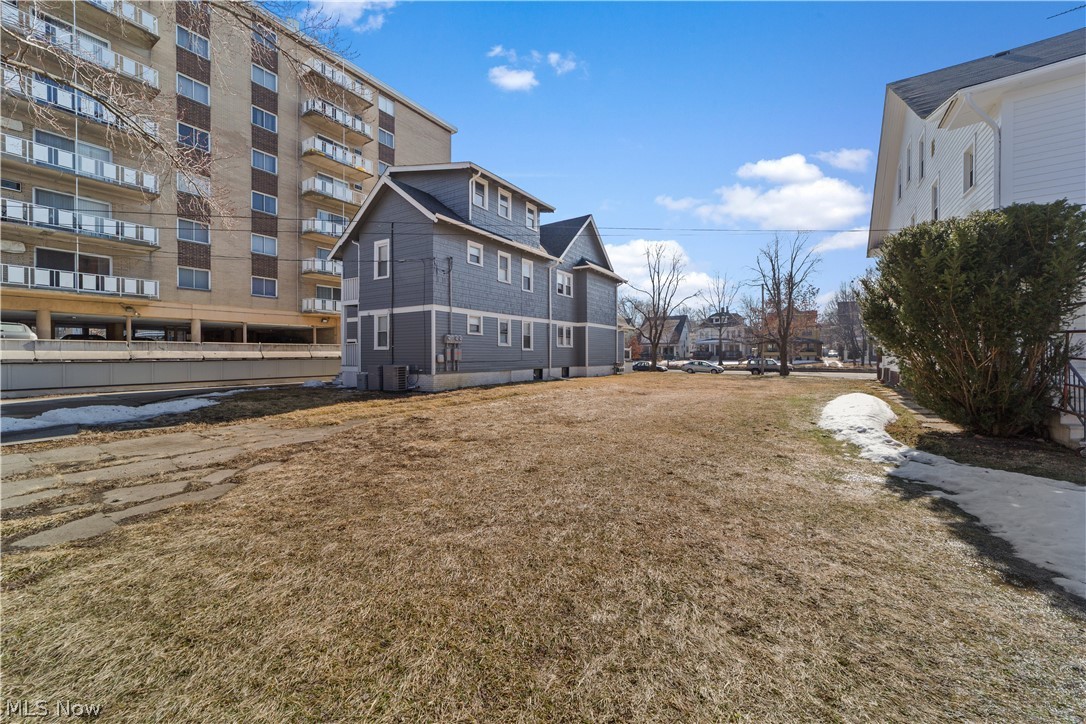 11418 Clifton Boulevard Cleveland OH 44102