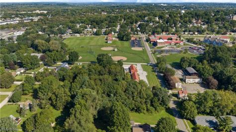 V/l Frank Avenue Barberton OH 44203