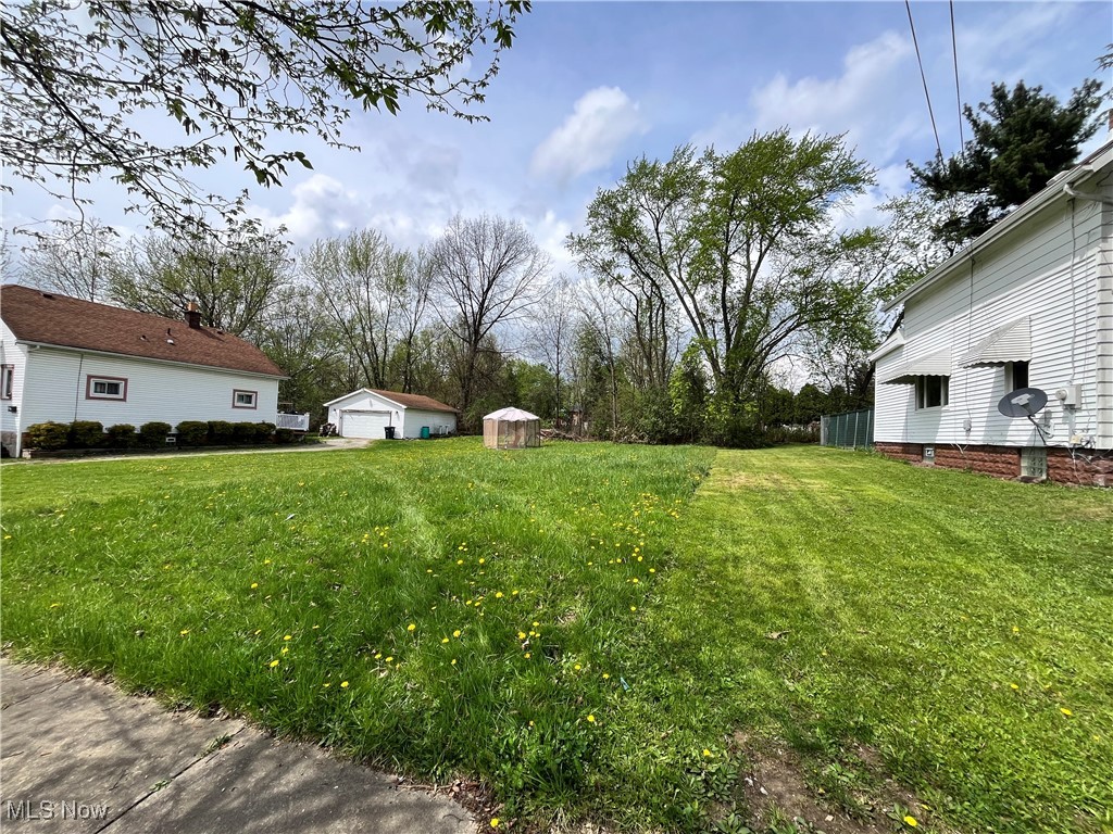 973 Tressel Avenue Akron OH 44307