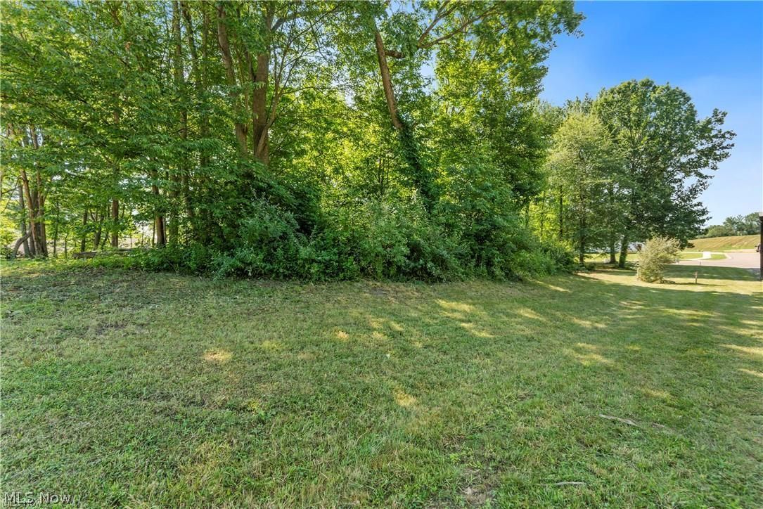 537 E Lakewood Drive Canal Fulton OH 44614