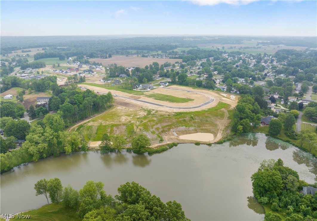 537 E Lakewood Drive Canal Fulton OH 44614