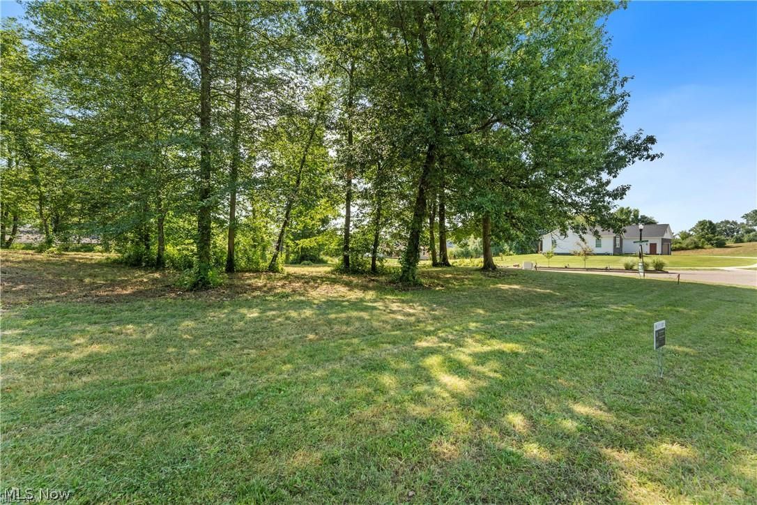 537 E Lakewood Drive Canal Fulton OH 44614
