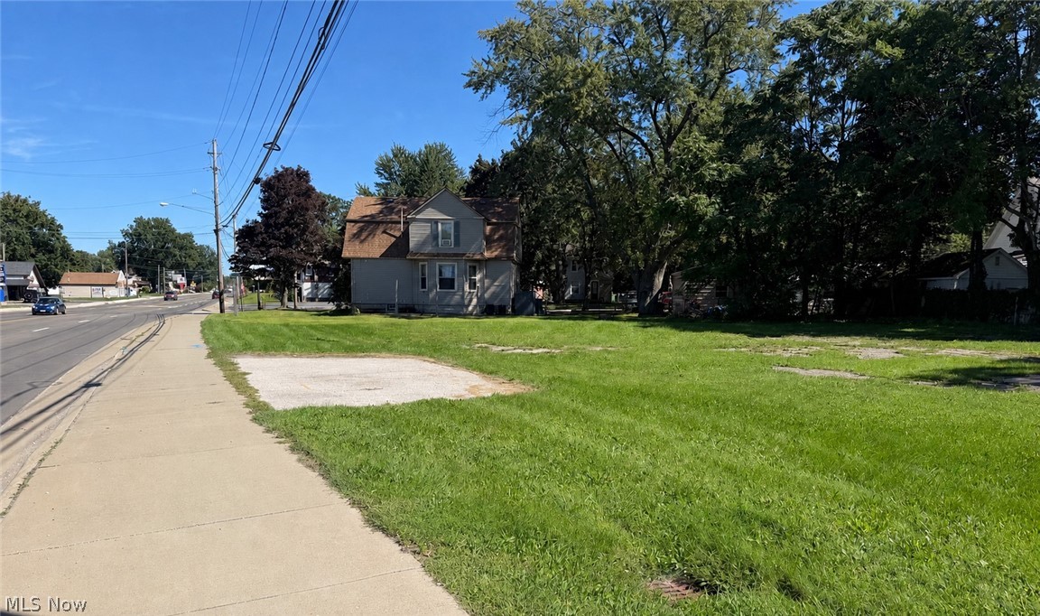 2228 W Prospect Road Ashtabula OH 44004