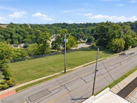 1619 Wooster Road Rocky River OH 44116