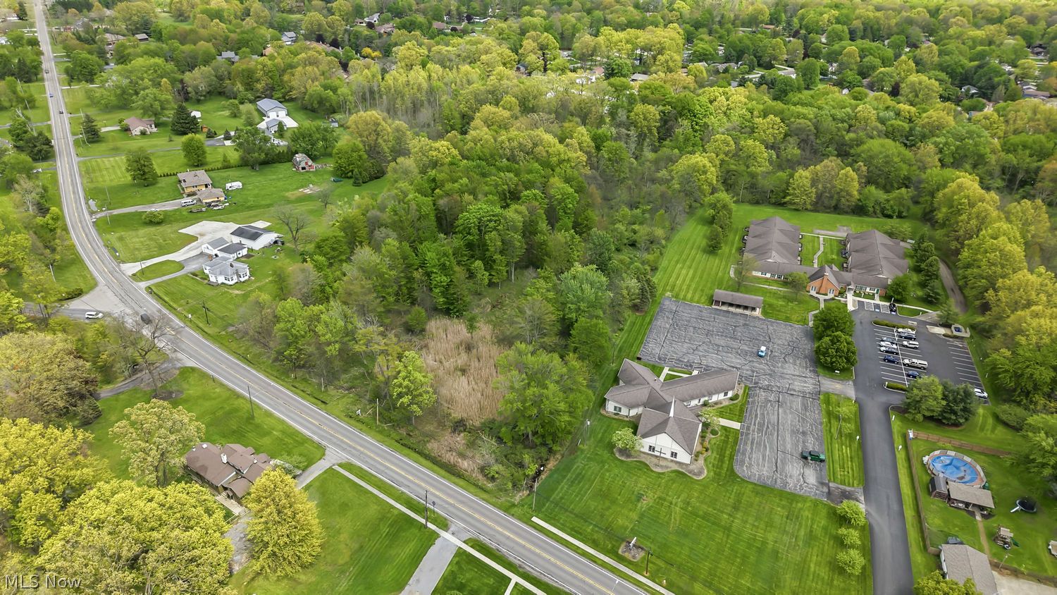 8.9581 N. High Street Cortland OH 44410