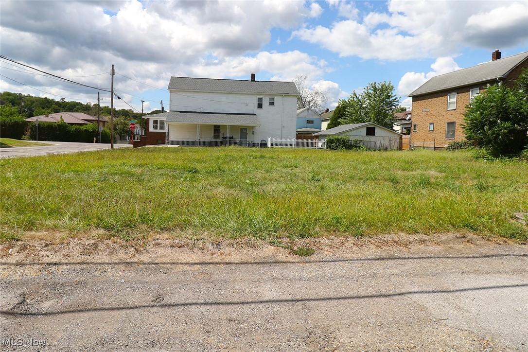 1521-1529 State Street Steubenville OH 43952