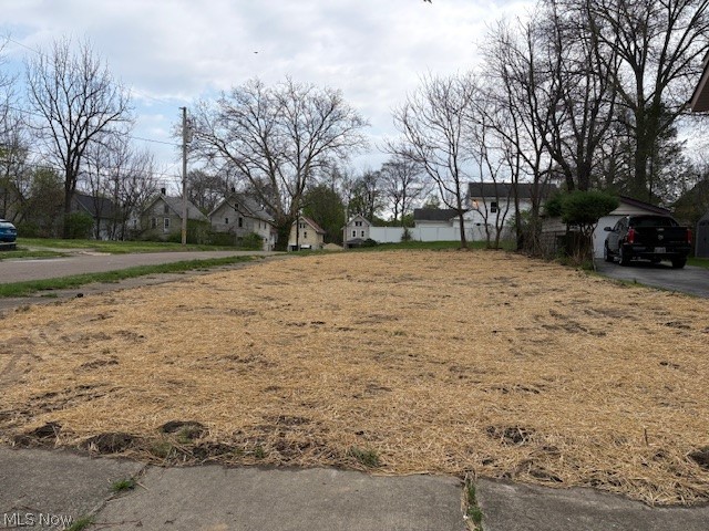 777 Ruth Avenue Akron OH 44307