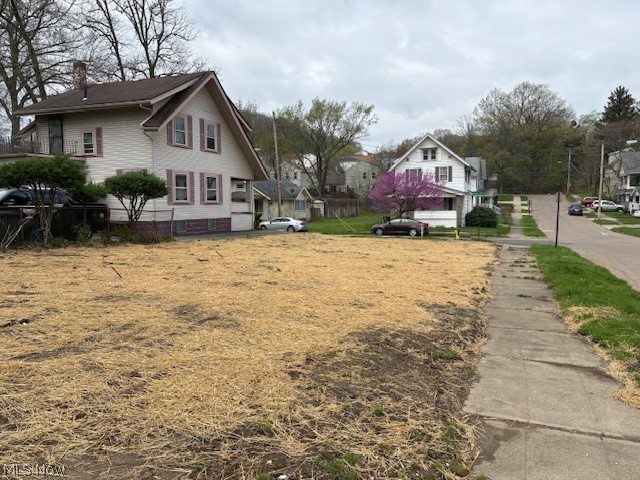 777 Ruth Avenue Akron OH 44307