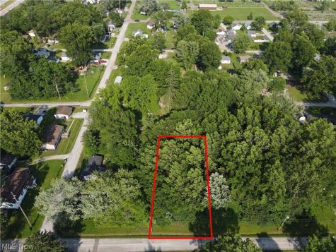 Meadowbrook Avenue NE Alliance OH 44601