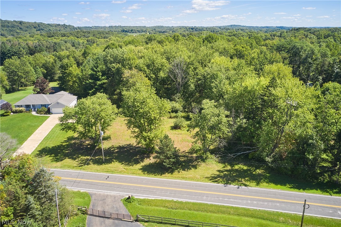 V/l Approx 7.4 Acres Medina Line Road Bath OH 44333