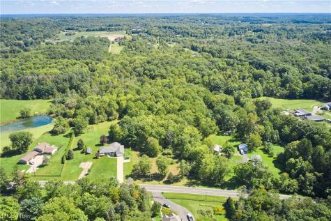 V/l Approx 7.4 Acres Medina Line Road Bath OH 44333