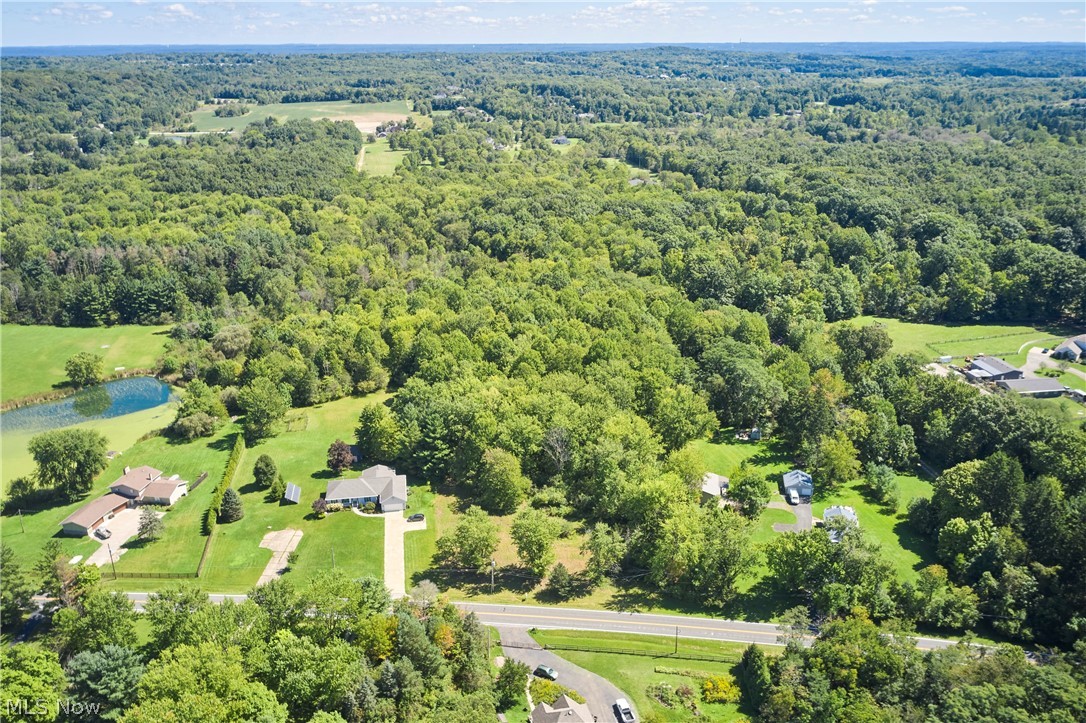 V/l Approx 7.4 Acres Medina Line Road Bath OH 44333