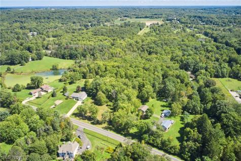 V/l Approx 7.4 Acres Medina Line Road Bath OH 44333