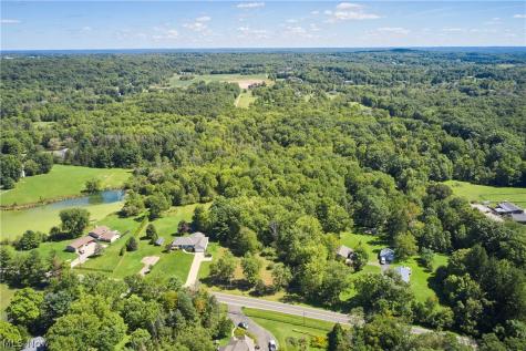 V/l Approx 7.4 Acres Medina Line Road Bath OH 44333